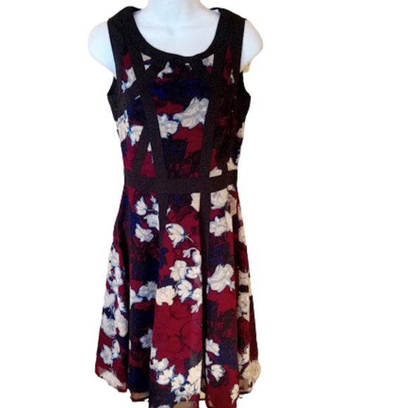Fit and Flare Blue Red Floral Dress Size 0 - Picture 3 of 4